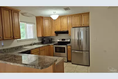 7884 Bay Meadows Dr, Pensacola, FL 32507 - Photo 4