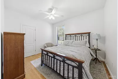 1194 Jaguar Cir, Gulf Breeze, FL 32563 - Photo 10