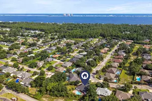 1194 Jaguar Cir, Gulf Breeze, FL 32563 - Photo 32