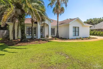 1194 Jaguar Cir, Gulf Breeze, FL 32563 - Photo 1