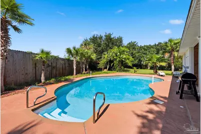 1194 Jaguar Cir, Gulf Breeze, FL 32563 - Photo 6