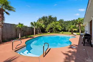 1194 Jaguar Cir, Gulf Breeze, FL 32563 - Photo 6