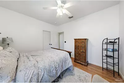 1194 Jaguar Cir, Gulf Breeze, FL 32563 - Photo 12