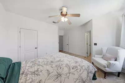 1194 Jaguar Cir, Gulf Breeze, FL 32563 - Photo 40