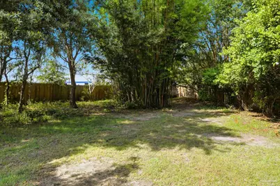 1194 Jaguar Cir, Gulf Breeze, FL 32563 - Photo 24