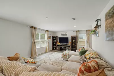 4915 Valor Ct, Pace, FL 32571 - Photo 12