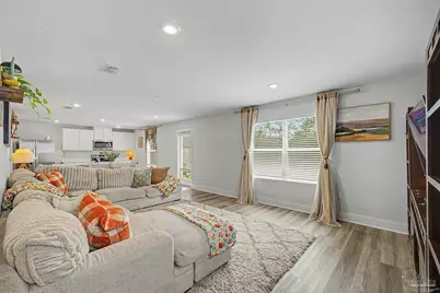 4915 Valor Ct, Pace, FL 32571 - Photo 10