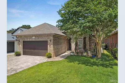 1329 Autumn Breeze Cir, Gulf Breeze, FL 32563 - Photo 2
