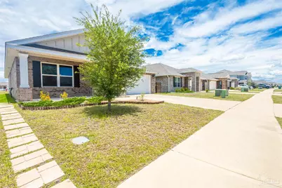 2850 Patriot Ridge Dr, Crestview, FL 32539 - Photo 2