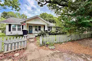 2624 W De Soto St, Pensacola, FL 32505 - Photo 1