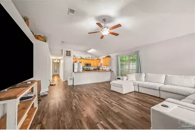 6014 Montgomery Ave, Pensacola, FL 32526 - Photo 1