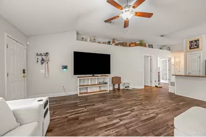 6014 Montgomery Ave, Pensacola, FL 32526 - Photo 4