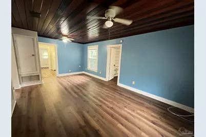 3104 W Gadsden St, Pensacola, FL 32505 - Photo 2
