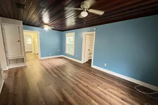 3104 W Gadsden St, Pensacola, FL 32505 - Photo 2