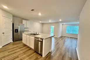 6081 Secretariat Wy, Pensacola, FL 32526 - Photo 2