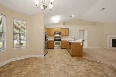 3998 Berry Cir, Pace, FL 32571 - Photo 10