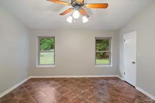 7757 Grundy St, Pensacola, FL 32507 - Photo 16