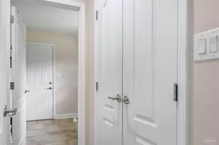 8678 Reagan Dr, Pensacola, FL 32506 - Photo 28