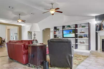 8678 Reagan Dr, Pensacola, FL 32506 - Photo 10