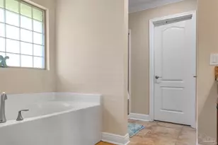 8678 Reagan Dr, Pensacola, FL 32506 - Photo 34