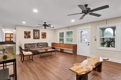 206 Norwich Dr, Gulf Breeze, FL 32561 - Photo 6