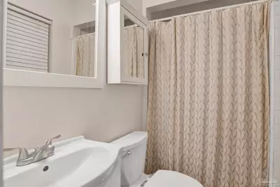 206 Norwich Dr, Gulf Breeze, FL 32561 - Photo 20