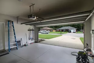 7421 Deck Ln, Pensacola, FL 32526 - Photo 32