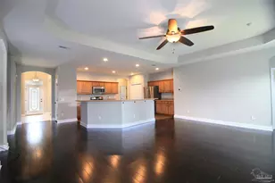 7421 Deck Ln, Pensacola, FL 32526 - Photo 10