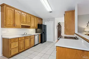 652 Ashford Rd, Cantonment, FL 32533 - Photo 10