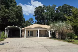 6220 Weekly St, Milton, FL 32570 - Photo 2