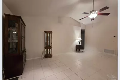 6220 Weekly St, Milton, FL 32570 - Photo 6