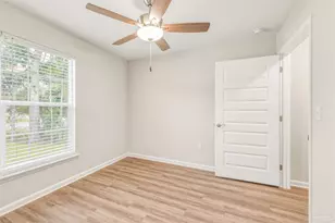6884 Fast Gun Ln, Milton, FL 32570 - Photo 16