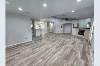 3409 Natherly Dr, Pensacola, FL 32526 - Photo 2