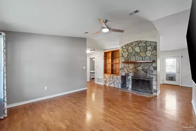 2206 Frontera St, Navarre, FL 32566 - Photo 8