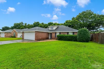 1039 Brownfield Rd, Pensacola, FL 32526 - Photo 2
