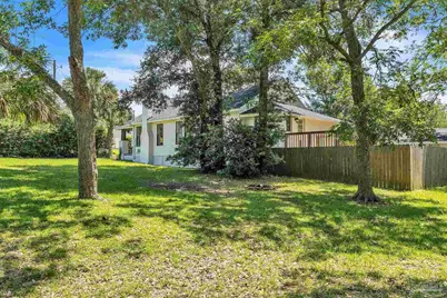 2025 W Wright St, Pensacola, FL 32502 - Photo 34