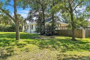 2025 W Wright St, Pensacola, FL 32502 - Photo 34