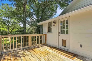 2025 W Wright St, Pensacola, FL 32502 - Photo 28