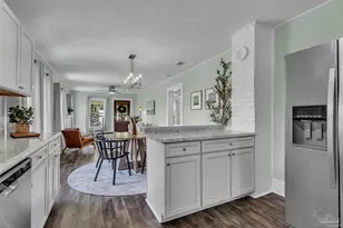 2025 W Wright St, Pensacola, FL 32502 - Photo 16
