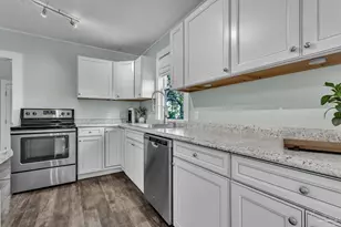 2025 W Wright St, Pensacola, FL 32502 - Photo 14