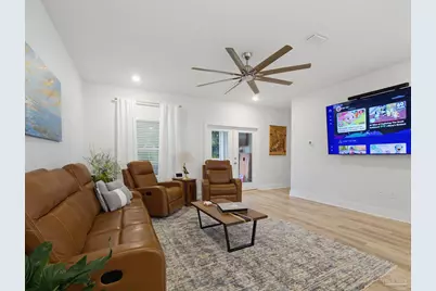 889 Windhill Dr, Cantonment, FL 32533 - Photo 10
