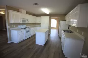 1100 Freeboard Blvd, Pensacola, FL 32507 - Photo 8