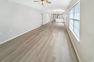 5915 Bilek Dr, Pensacola, FL 32526 - Photo 6