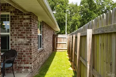 4241 Hazelhurst Dr, Pace, FL 32571 - Photo 44