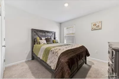 6320 Burrow Ln, Pensacola, FL 32526 - Photo 14