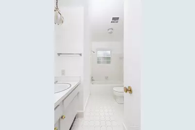 4180 Kingsberry Dr, Pensacola, FL 32504 - Photo 20