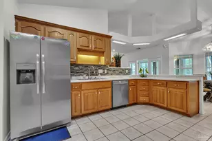 3213 Fridinger Dr, Pensacola, FL 32526 - Photo 4