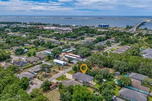 1941 Alhambra St, Navarre, FL 32566 - Photo 34