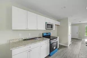 523 Bayliss Ct, Pensacola, FL 32505 - Photo 14