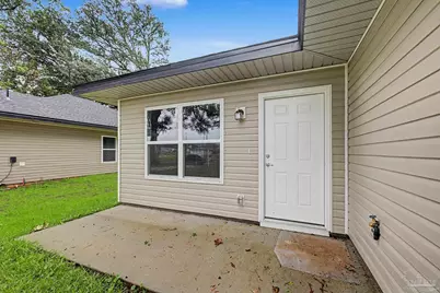 523 Bayliss Ct, Pensacola, FL 32505 - Photo 2